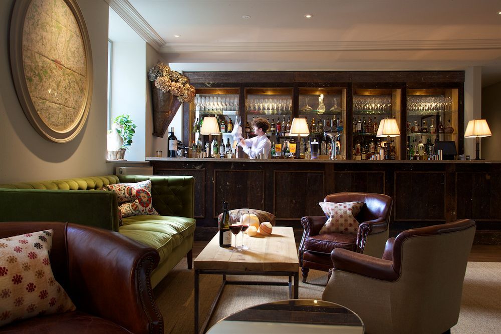 Отель The Grosvenor Arms Шефтсбери Экстерьер фото